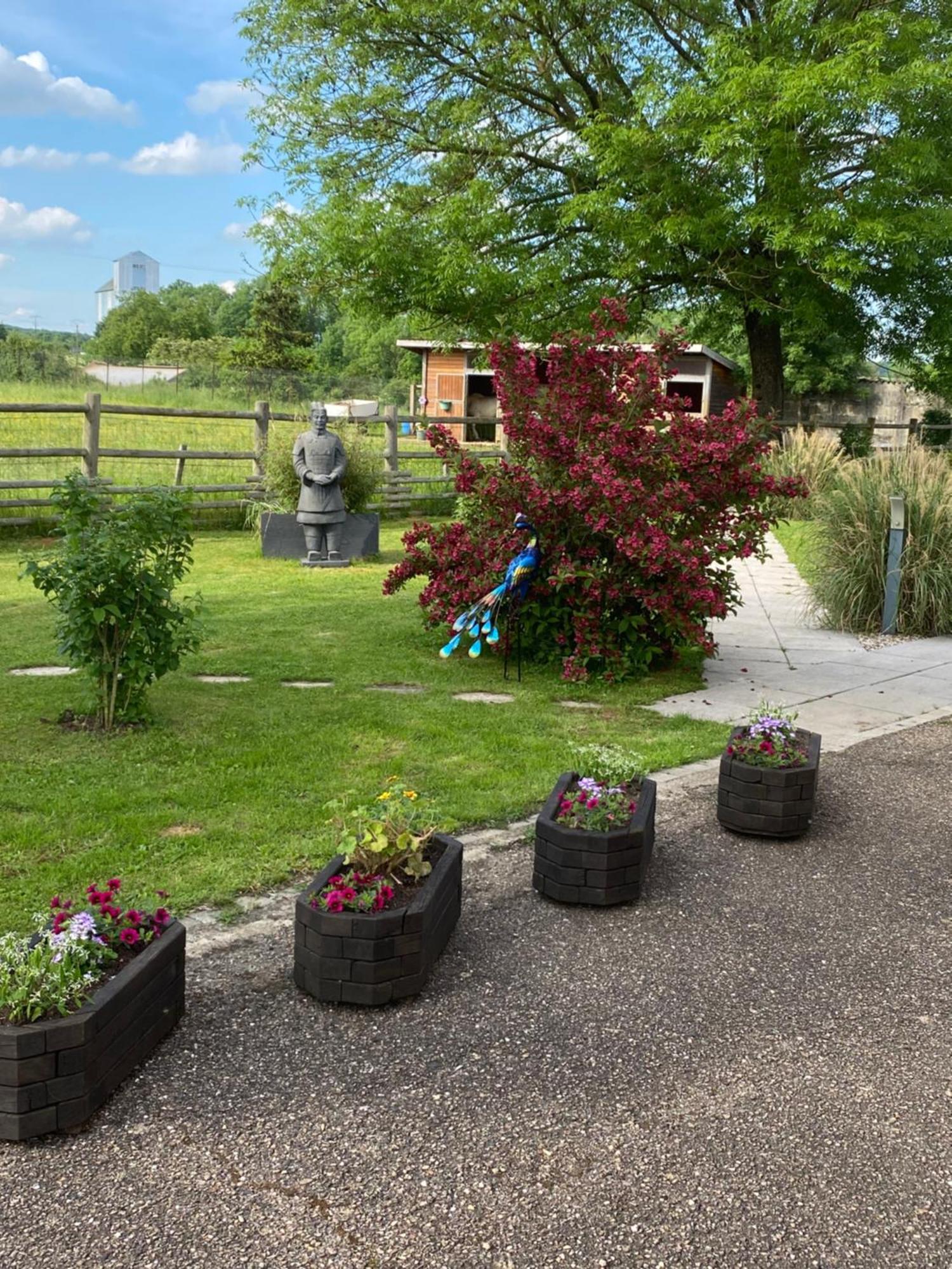 Domaine Nature Vacances Bernécourt Buitenkant foto